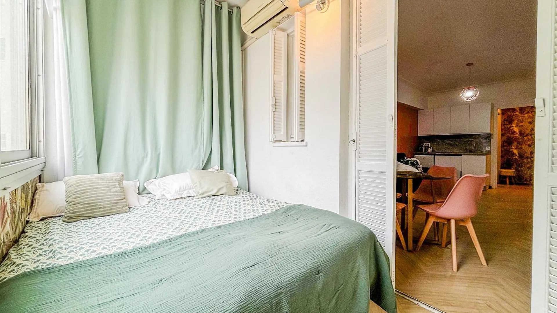 Lägenhet Nice Plage - Wifi, Ac, Hyper Centre, 4 Pers Frankrike